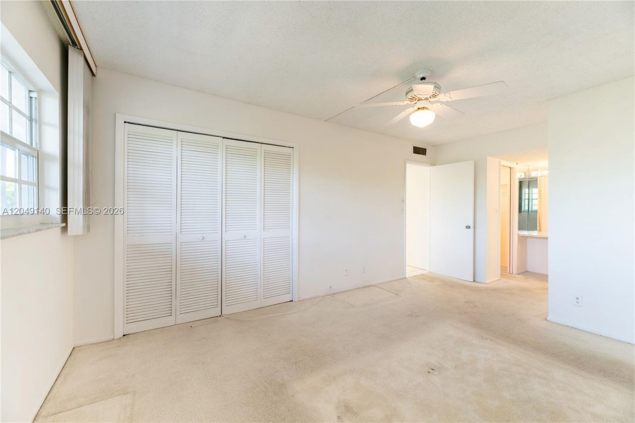605 Oaks Dr , Unit 607, Pompano Beach, FL 33069 Photo