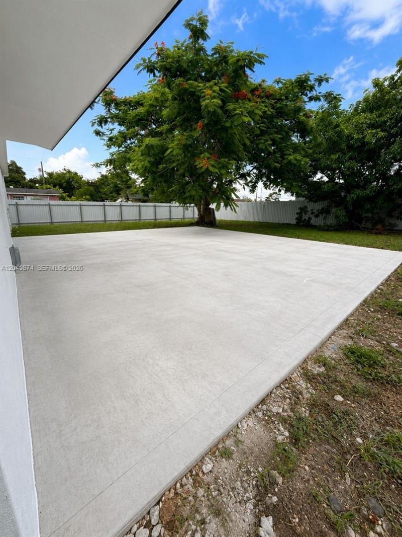 11820 SW 223rd St, Miami, FL 33170 Photo