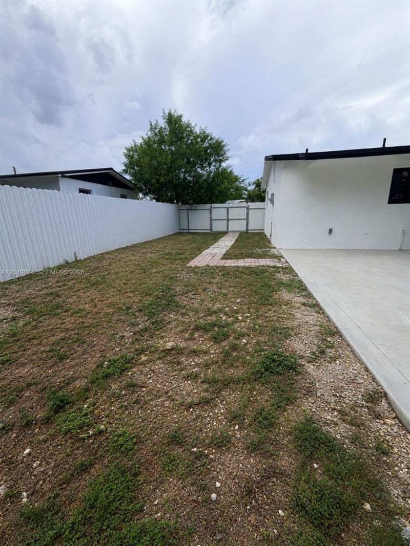 11820 SW 223rd St, Miami, FL 33170 Photo