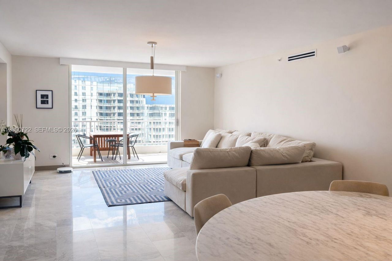701 Brickell Key Blvd , Unit 1611, Miami, FL 33131 Photo