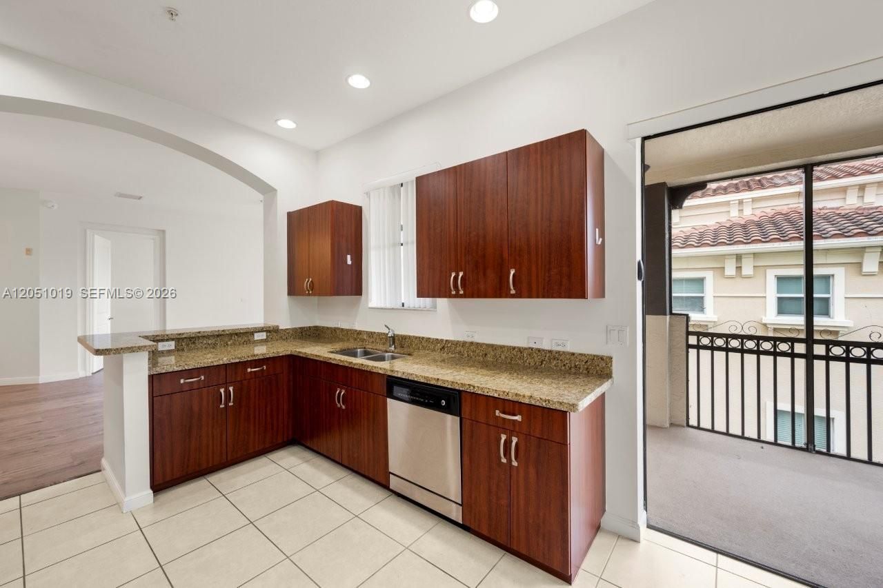 2900 NW 125th Ave , Unit 3-416, Sunrise, FL 33323 Photo
