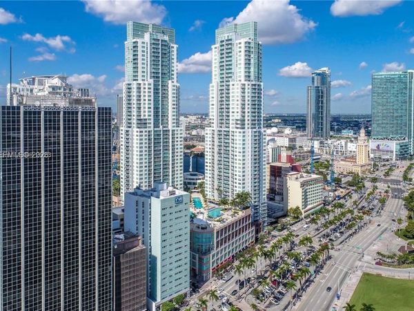 253 NE 2nd St , Unit 2510, Miami, FL 33132