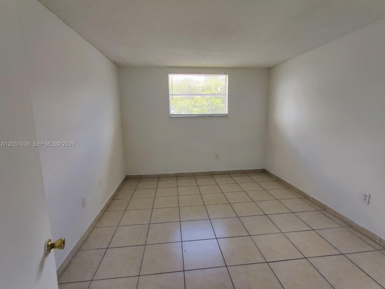 666 W 81st St , Unit 414, Hialeah, FL 33014 Photo