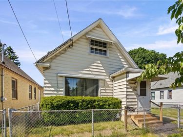38 Sobieski Street, Rochester, NY 14621