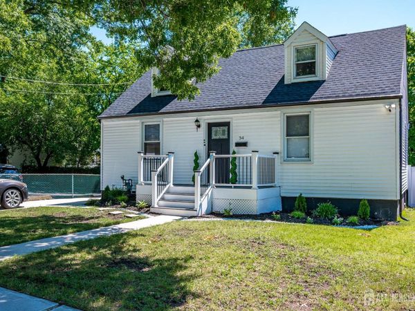 34 James Place, Metuchen, NJ 08840