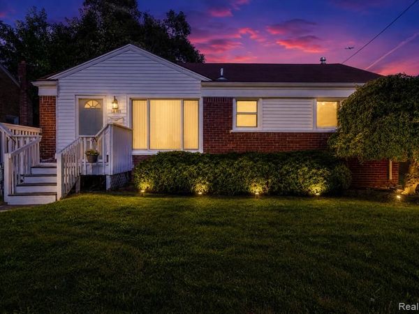 1455 Jeffrey Lane, Inkster, MI 48141