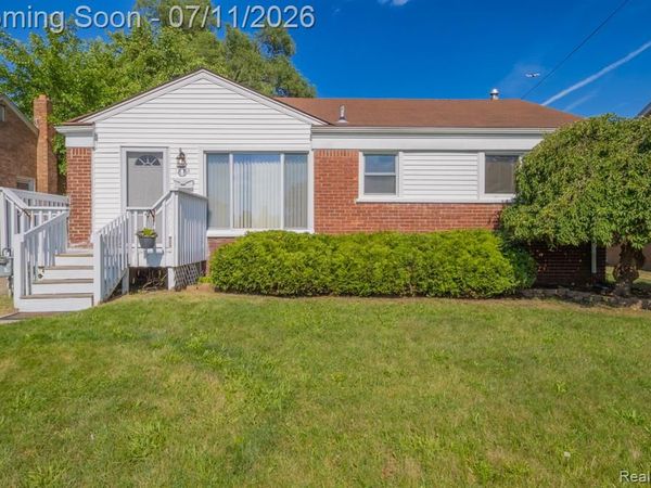 1455 Jeffrey Lane, Inkster, MI 48141