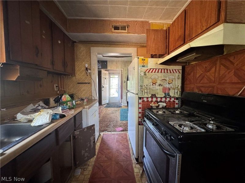 1578 E 337th Street, Eastlake, OH 44095 Photo 6