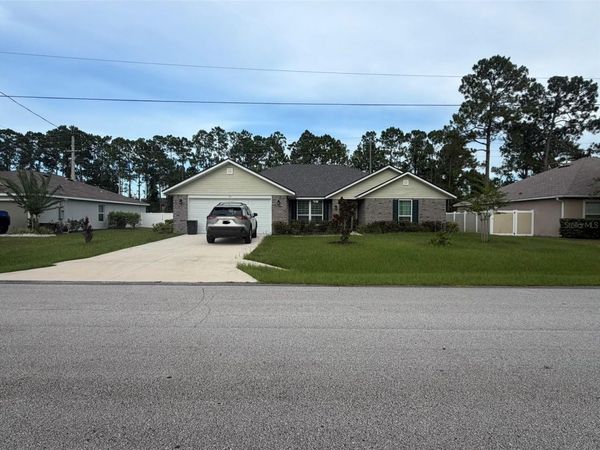 93 ROYAL OAK DRIVE , PALM COAST, FL 32164