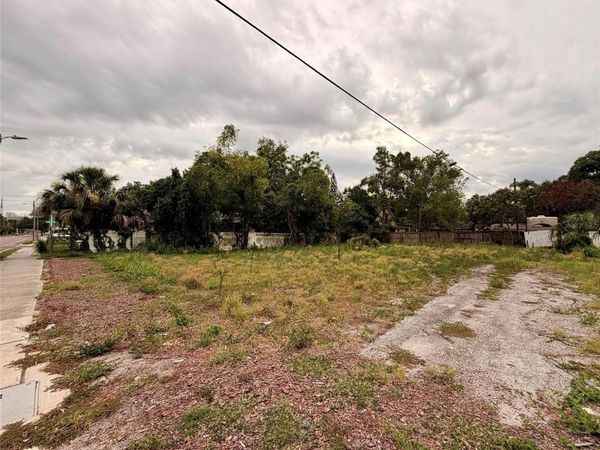 3208 N TAMPA STREET , TAMPA, FL 33603