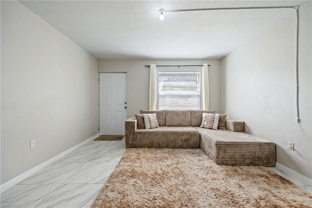 2828 Jackson St , Unit B3, Fort Myers, FL 33901 Photo