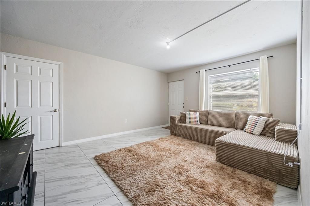 2828 Jackson St , Unit B3, Fort Myers, FL 33901 Photo