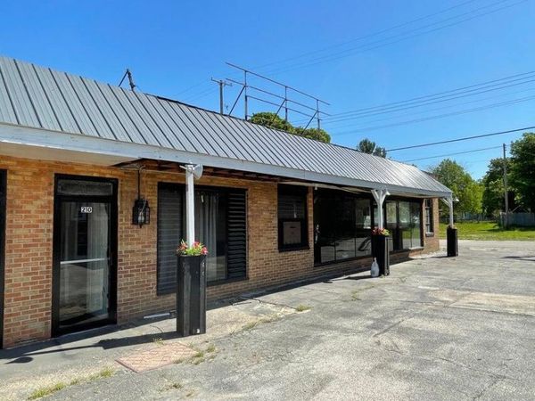 210 E Colby Street, Whitehall, MI 49461