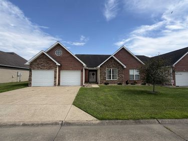 77 Cornerstone Circle, Culloden, WV 25510