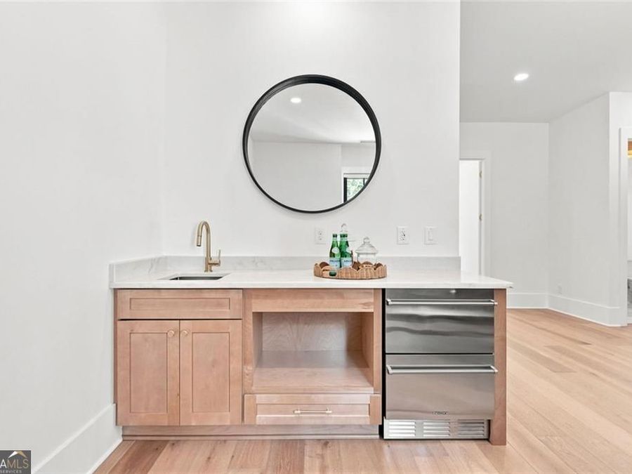 Property Image 123