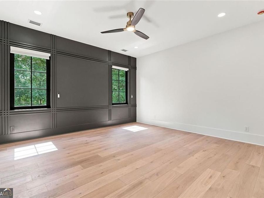 Property Image 130