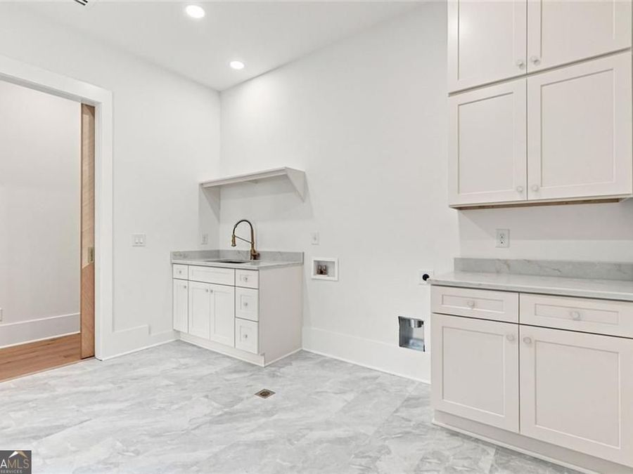 Property Image 148