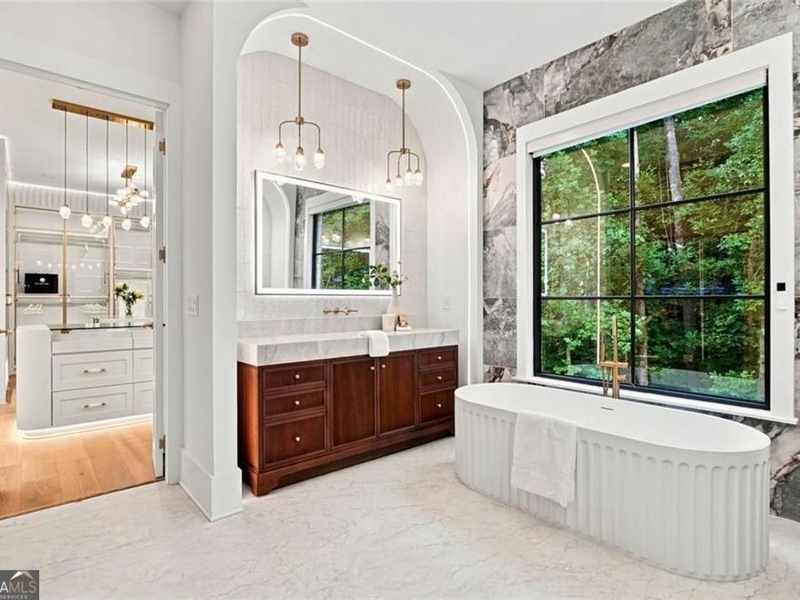 Property Image 84
