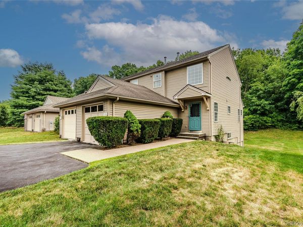 255 Crestwood Court, Fishkill, NY 12524