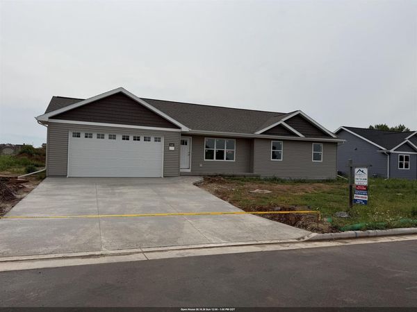 542 RIVERVIEW DRIVE, Berlin, WI 54923
