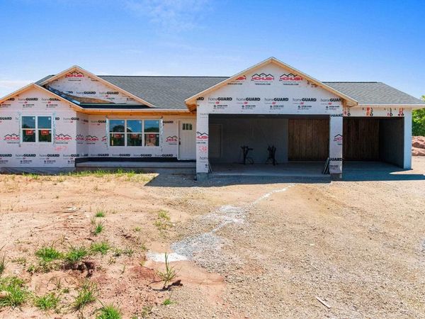538 RIVERVIEW DRIVE, Berlin, WI 54923
