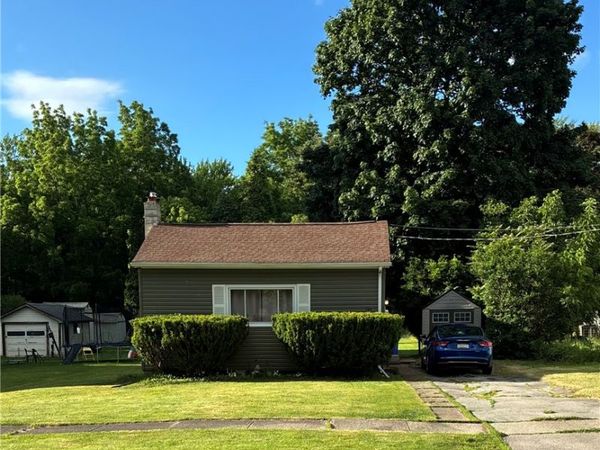 141 Caroline Street , Albion, NY 14411