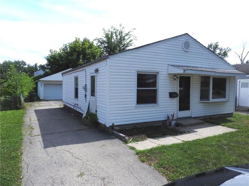 2248 Wilding Avenue, Dayton, OH 45414 Photo 2