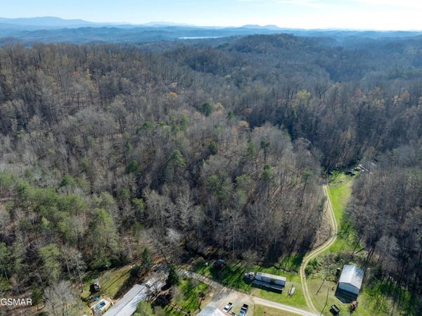 2723 Redbud Valley Drive , Maryville, TN 37801