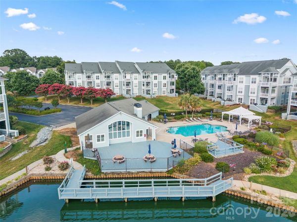 18730 Nautical Drive , Unit 101, Cornelius, NC 28031