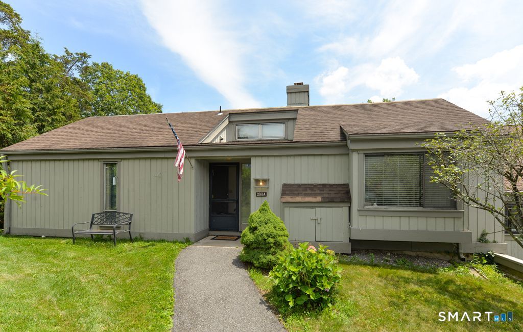 233 Heritage, Unit A, Southbury, CT 06488 Main Photo