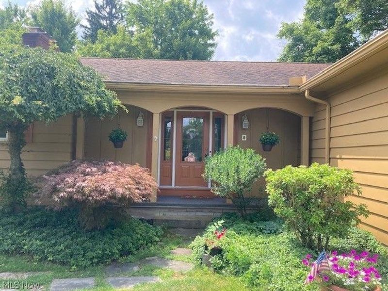 8770 Squirrel Hill, Warren, OH 44484 Photo 24