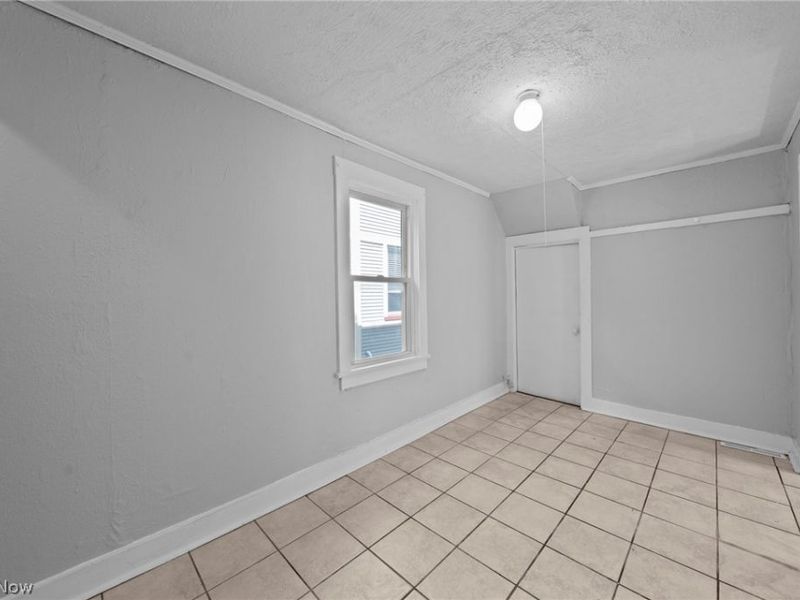 6103 W Clinton Avenue, Cleveland, OH 44102 Photo 18
