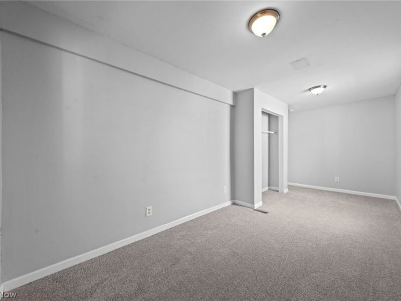 6103 W Clinton Avenue, Cleveland, OH 44102 Photo 22