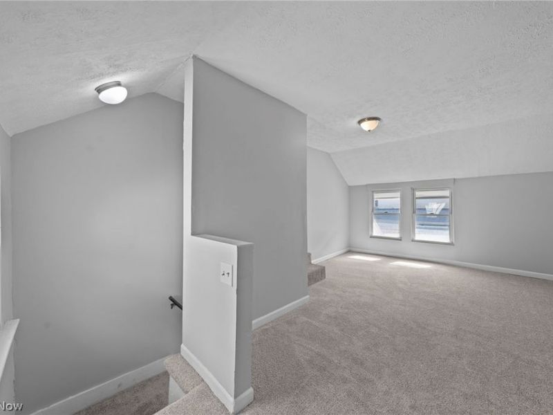 6103 W Clinton Avenue, Cleveland, OH 44102 Photo 27