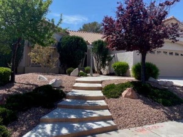 10013 Woodhouse Drive , Las Vegas, NV 89134