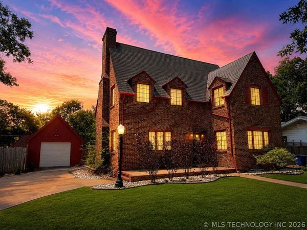 211 Price Avenue , Hominy, OK 74035