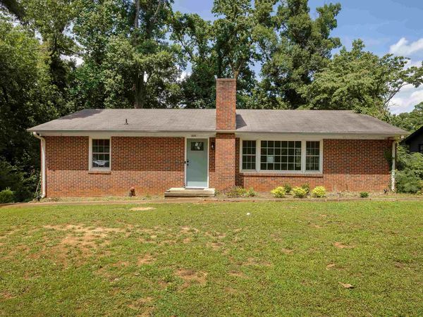 820 Alabama Ct, Sheffield, AL 35660