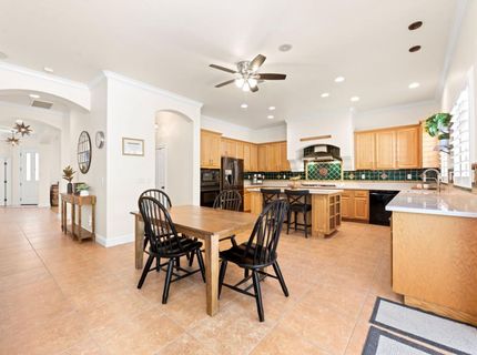 225 Bel Flora Ct, Roseville, CA 95747 Photo