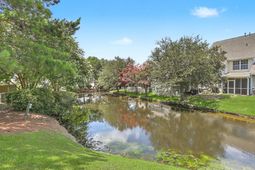 106 Macy Circle photo 4