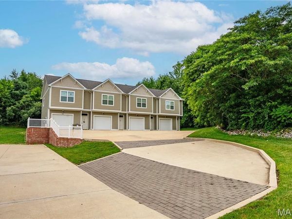 2035 Walden Pond Way , Cape Girardeau, MO 63701
