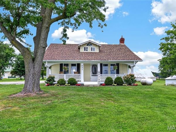 435 Highway T, Foristell, MO 63348