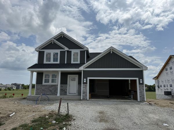 3661 Perennial Pkwy, Caledonia, WI 53126