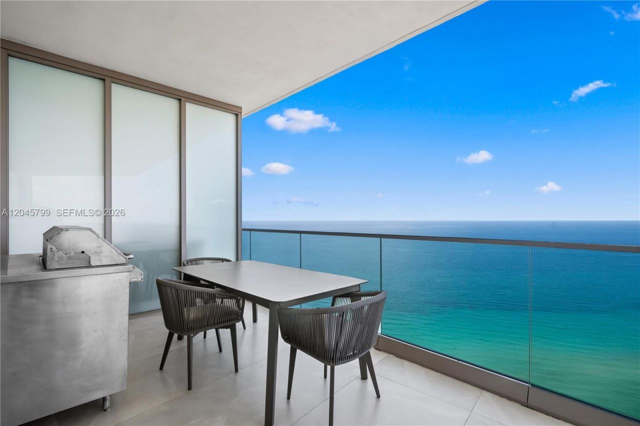 18975 Collins Ave , Unit 3204, Sunny Isles Beach, FL 33160 Photo