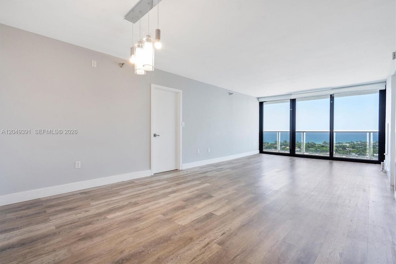 20515 E Country Club Dr, Unit 2044, Aventura, FL 33180 Photo