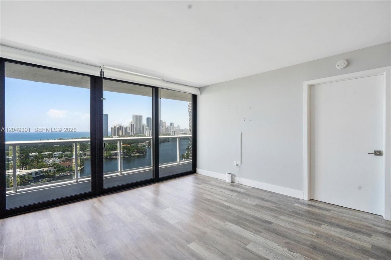 20515 E Country Club Dr, Unit 2044, Aventura, FL 33180 Photo