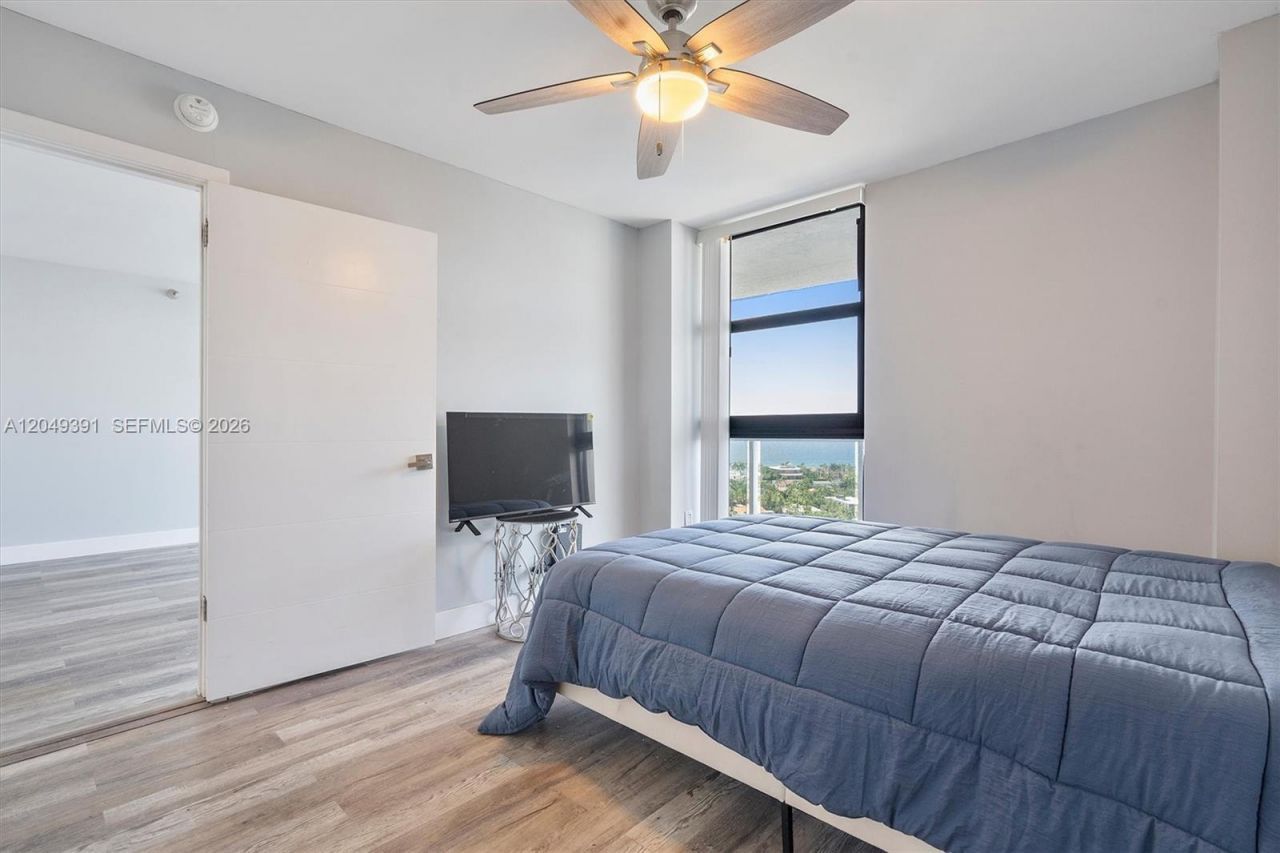 20515 E Country Club Dr, Unit 2044, Aventura, FL 33180 Photo