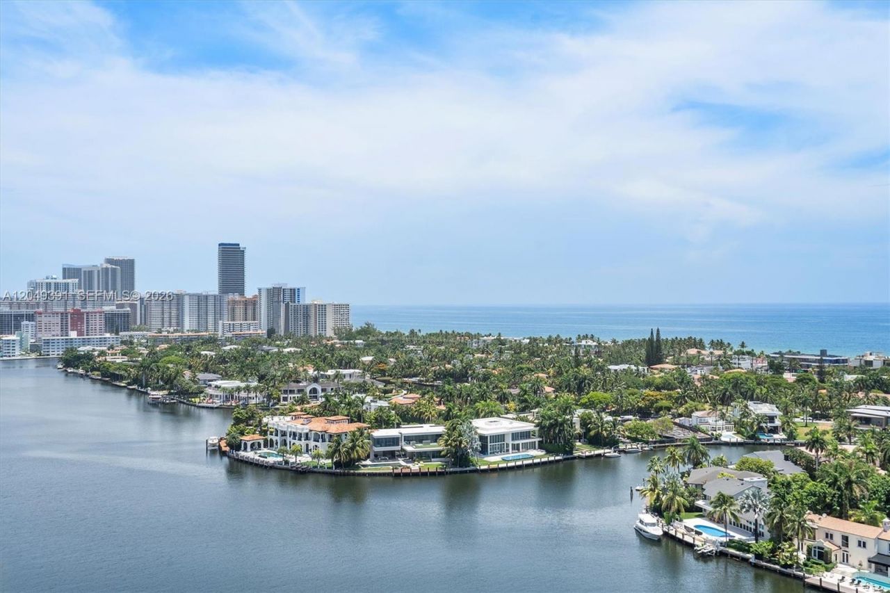 20515 E Country Club Dr, Unit 2044, Aventura, FL 33180 Photo
