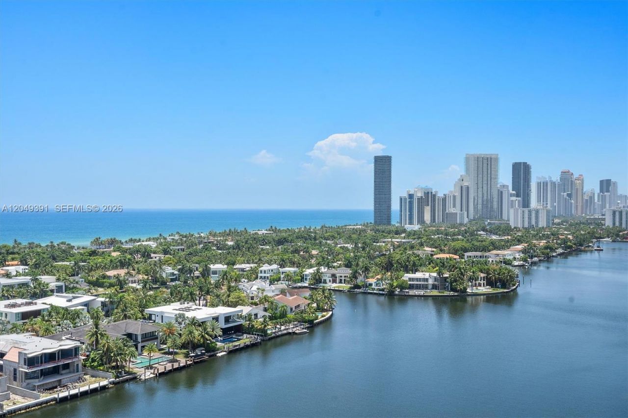 20515 E Country Club Dr, Unit 2044, Aventura, FL 33180 Photo