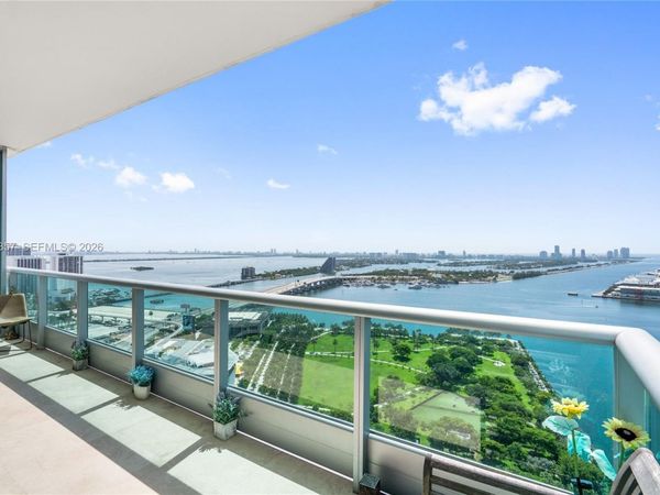 900 Biscayne Blvd , Unit 3704, Miami, FL 33132