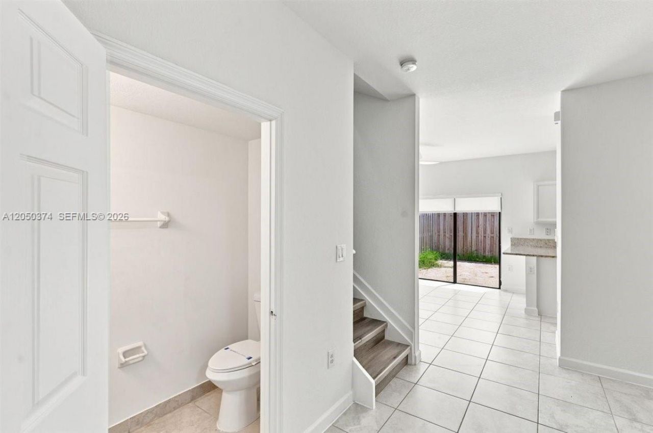 125 SE 34th Ter, Homestead, FL 33033 Photo